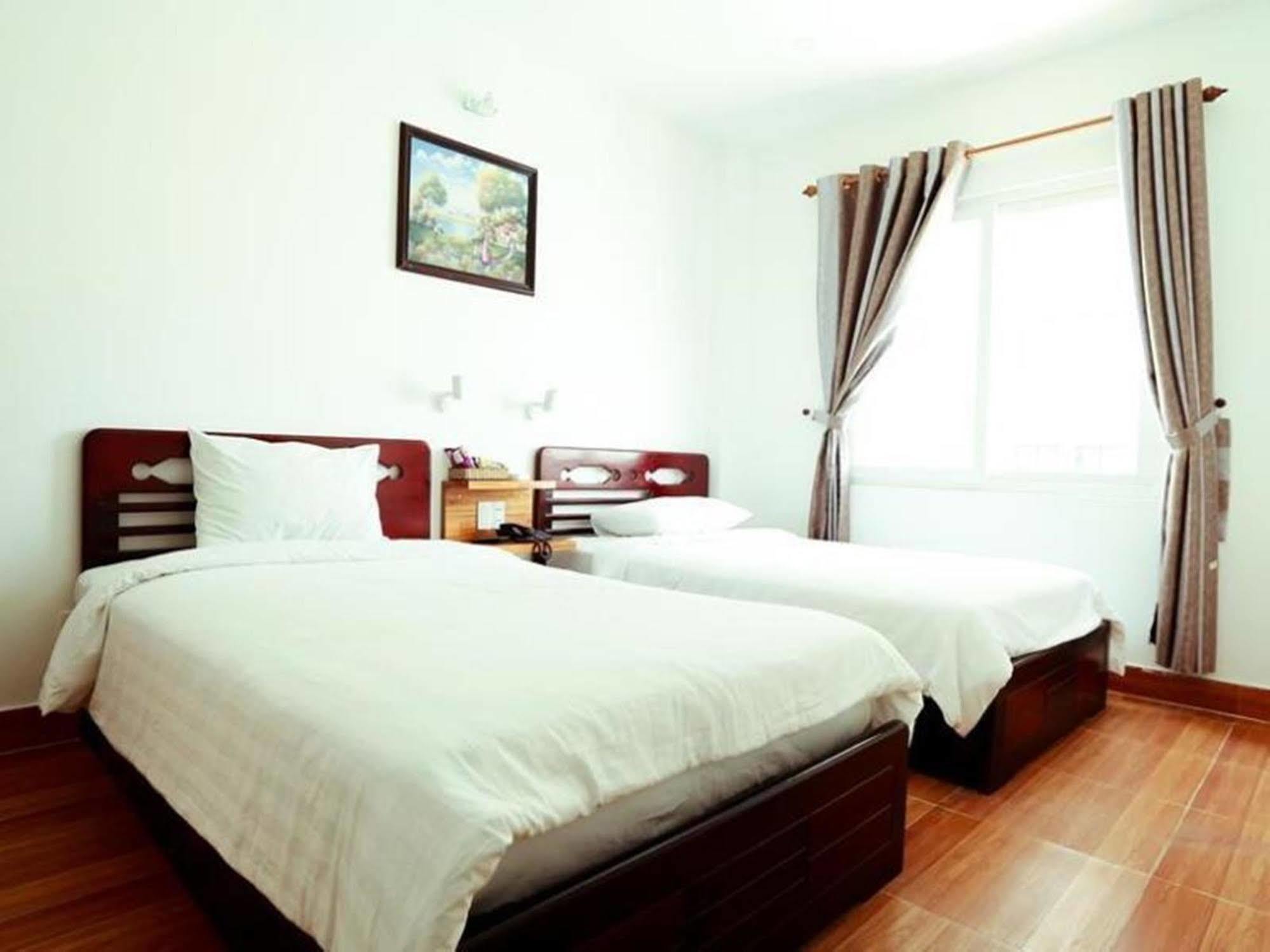 Xuan Hung Hotel Дананг Екстер'єр фото