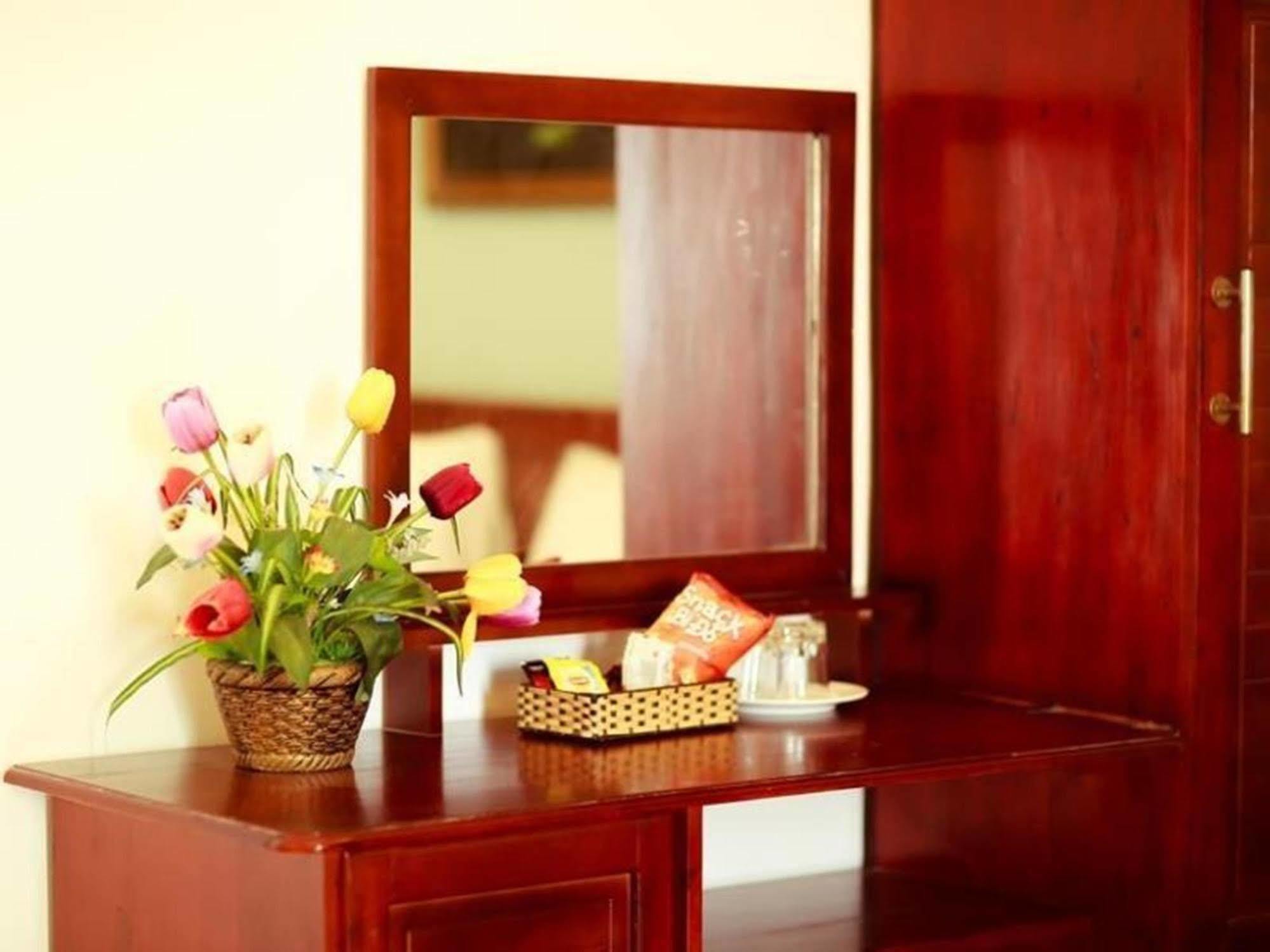 Xuan Hung Hotel Дананг Екстер'єр фото