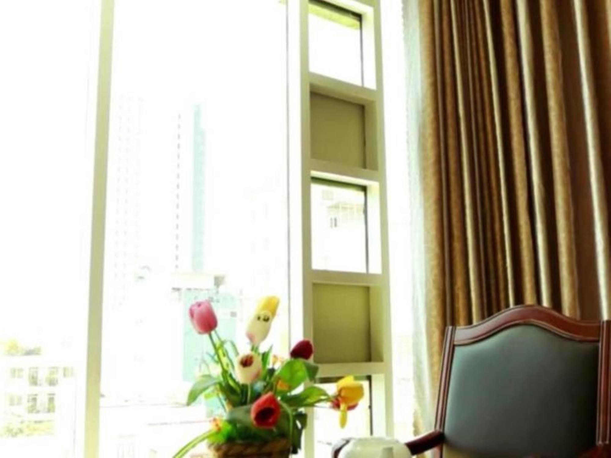 Xuan Hung Hotel Дананг Екстер'єр фото