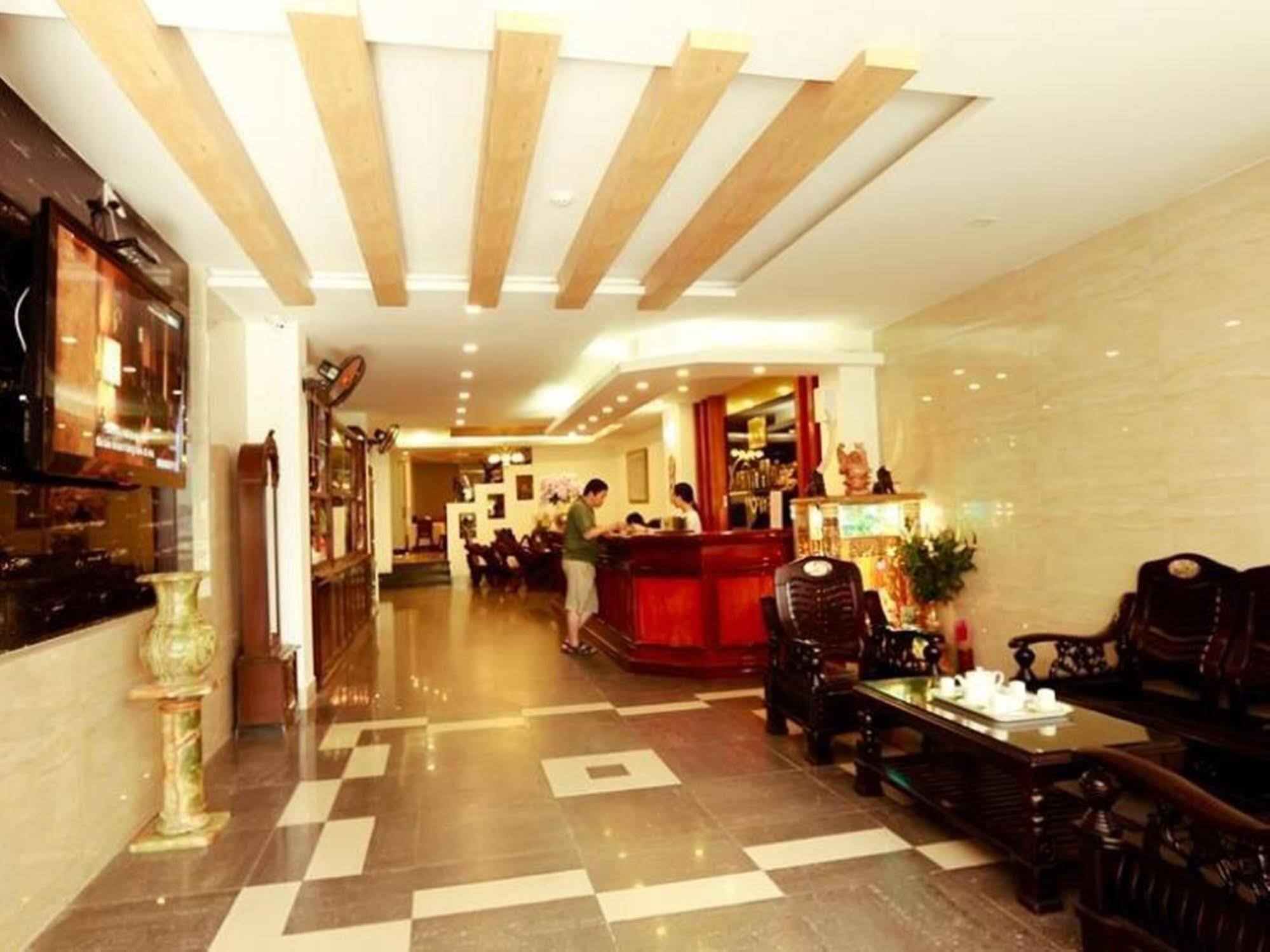 Xuan Hung Hotel Дананг Екстер'єр фото