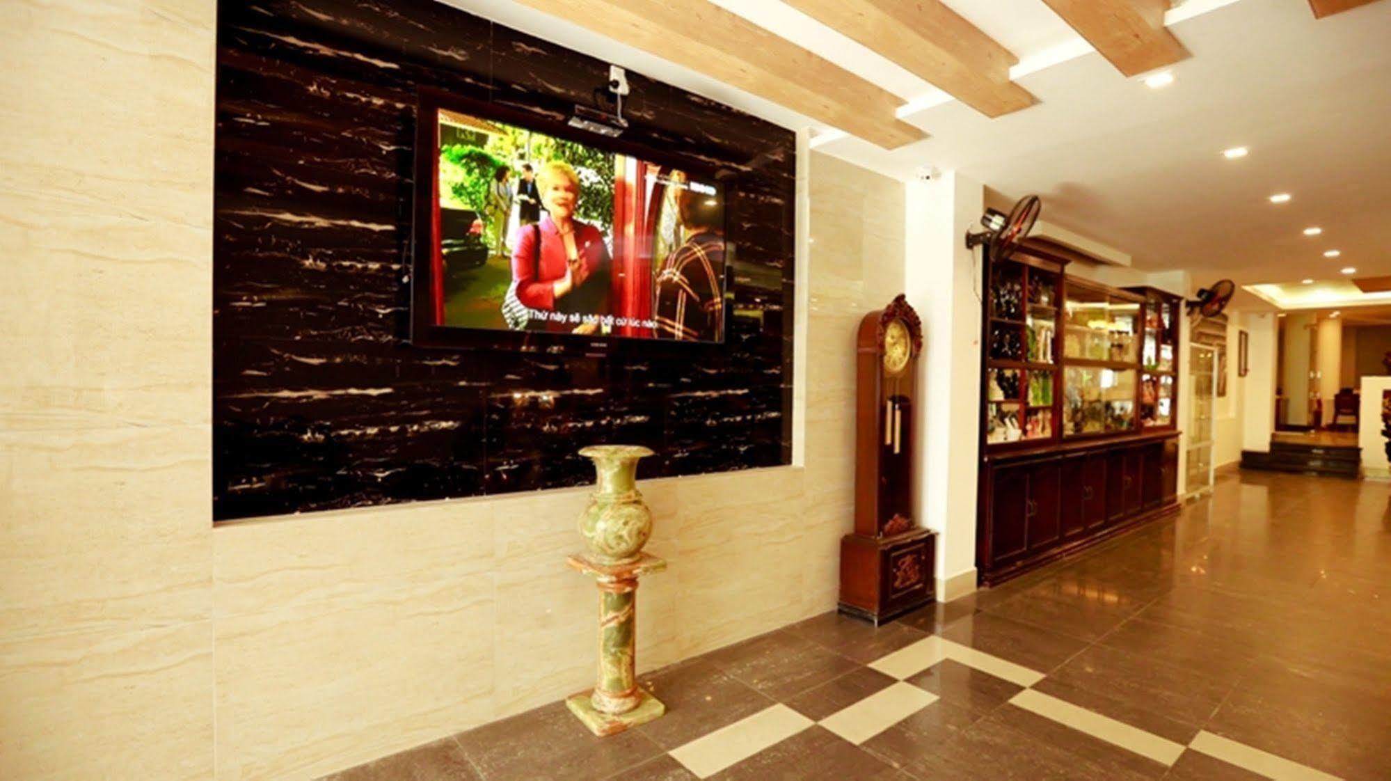 Xuan Hung Hotel Дананг Екстер'єр фото